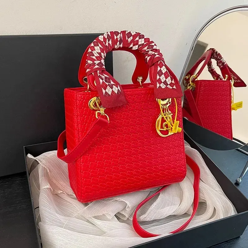 bag Purse 2025 Shell Women Designer New Fashion Commuter Print Shoulder Crossbody Bag Denim Black66_voghion.com