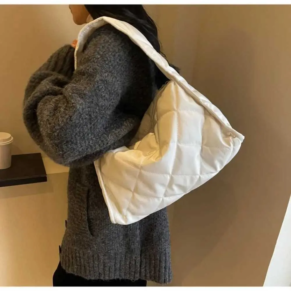Bolso de hombro acolchado para mujer bolso puff de moda chic_voghion.com