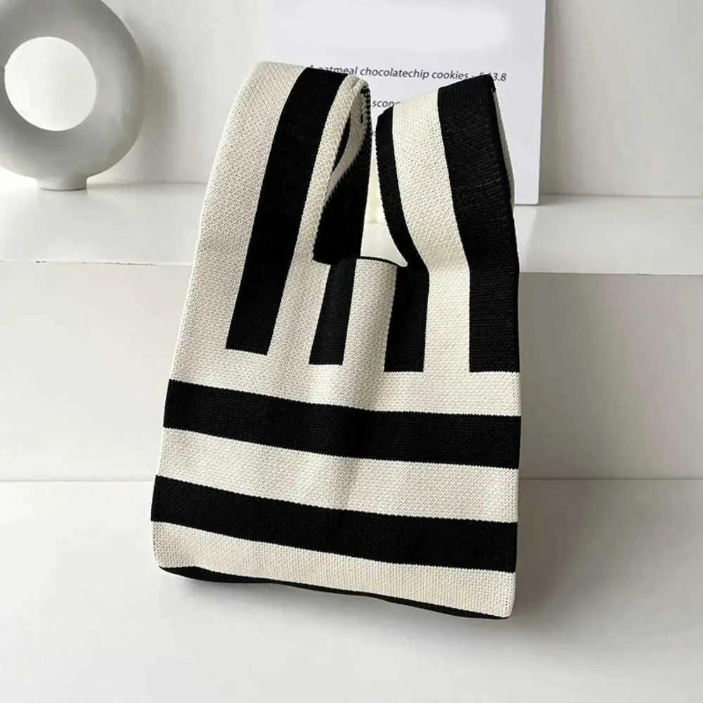 Sac à main tricoté à la main avec nœud, mini sac à main réutilisable, chaud, pour fille, nouveau sac de courses Fi Y241106_voghion.com