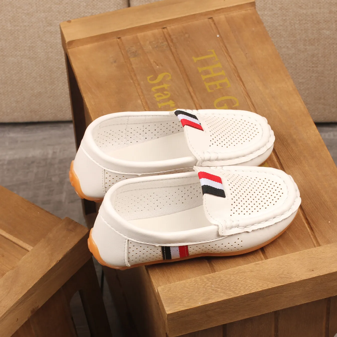 Kinder PU Leder Jugend Casual Style Weiche Bequeme Halbschuhe Schlupfschuhe Kleinkinder Schuhe Größe 21 - 36_voghion.com