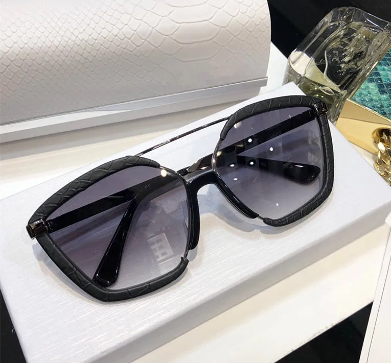 Wholesale- Brand Designer Sunglasses Metal Frame Charming Cat Eye Glasses Avant-garde Design Style Top Quality UV400_voghion.com