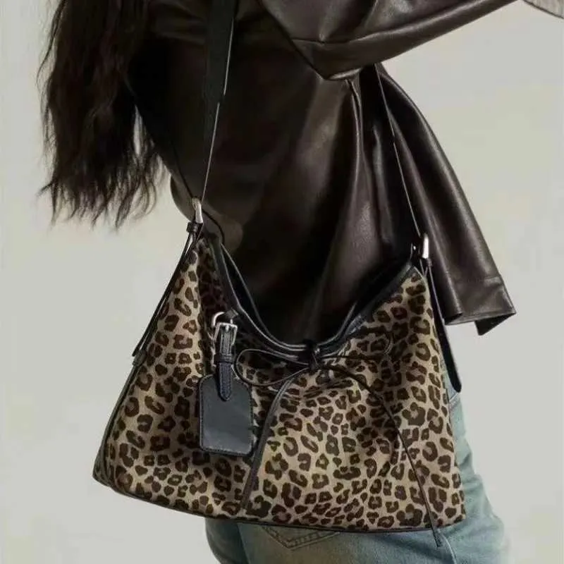 Vintage Leopard Shoulder WomenS Crossbody Bag Large Capacity Tote Designer Soft Leather Handbag with WalletC241031_voghion.com