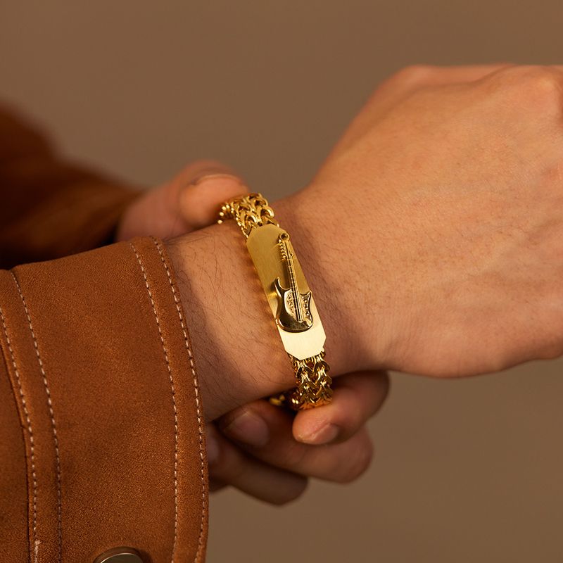 Bracciale da uomo placcato oro, design alla moda in acciaio inossidabile, chitarra tridimensionale_voghion.com