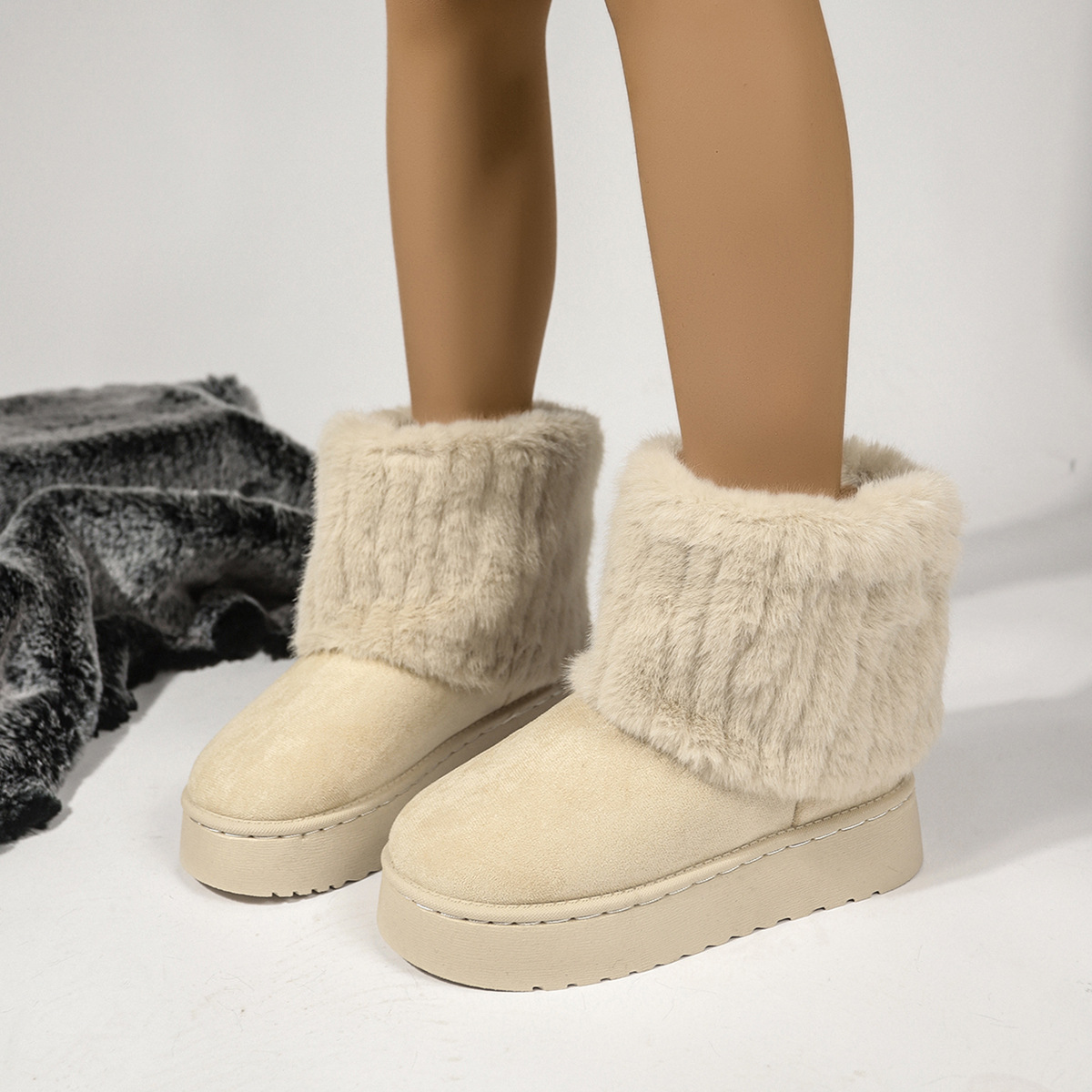 New thick-soled round head furry trousers boots Shorty happy casual all-match women's snow boots
