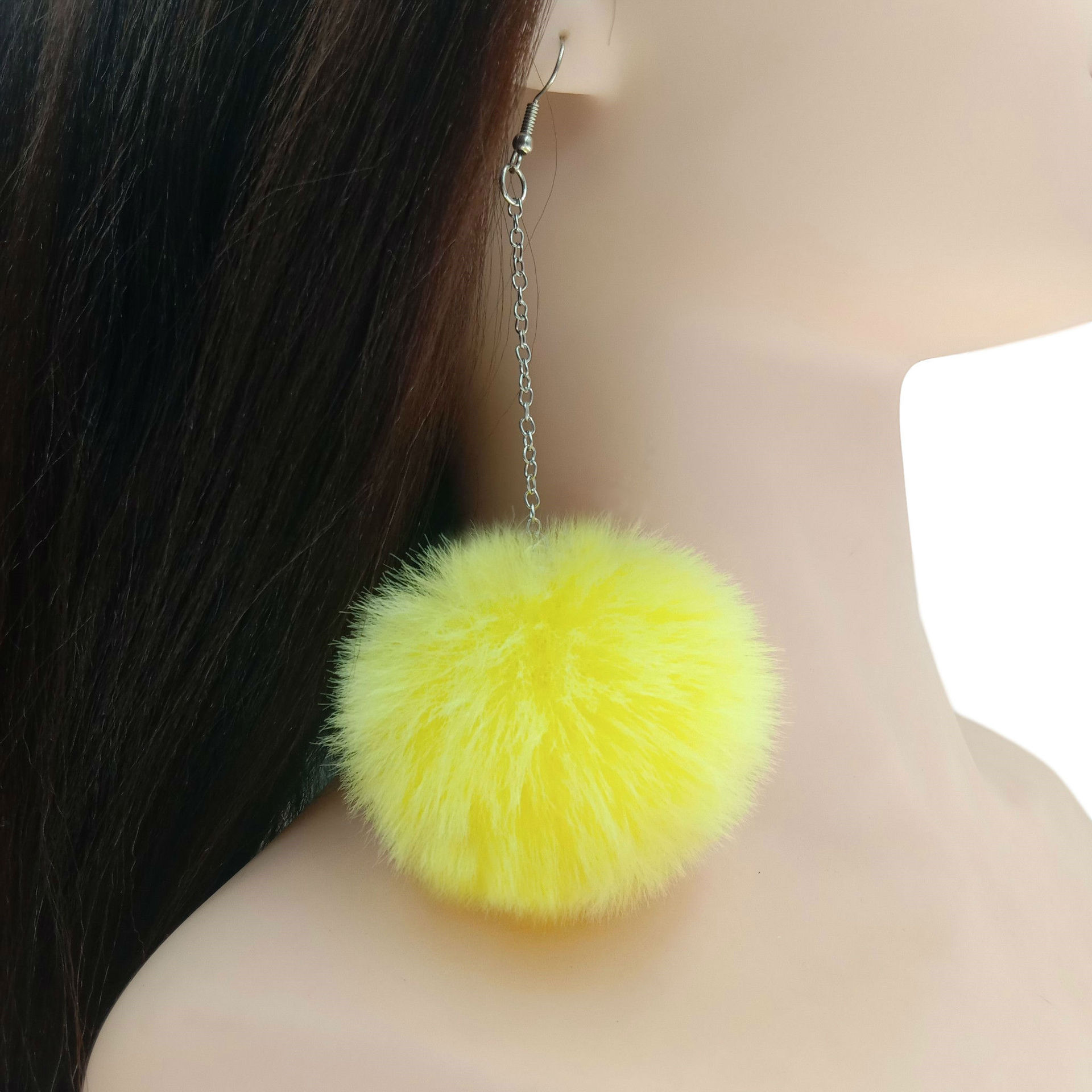 Ethnic style popular 6cm silver long chain rabbit fox fur female plush ball earrings_voghion.com
