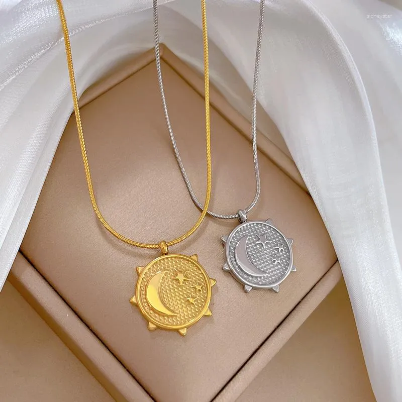 Pendant Necklaces Steel Moon Star Necklace Metal Fishing Wire Golden Irregular Curved Sun And Couple For Woman Designer_voghion.com