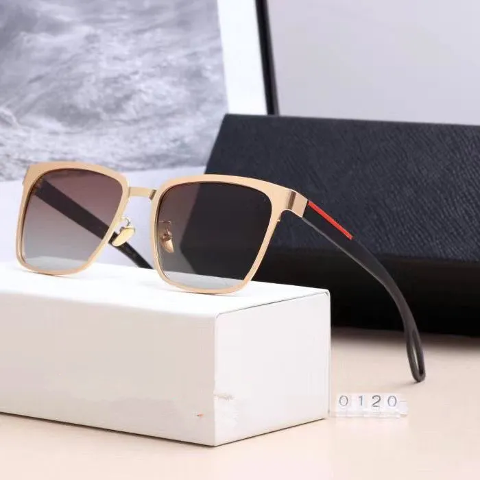 Occhiali da sole designer per uomo e donna stile classico moda_voghion.com