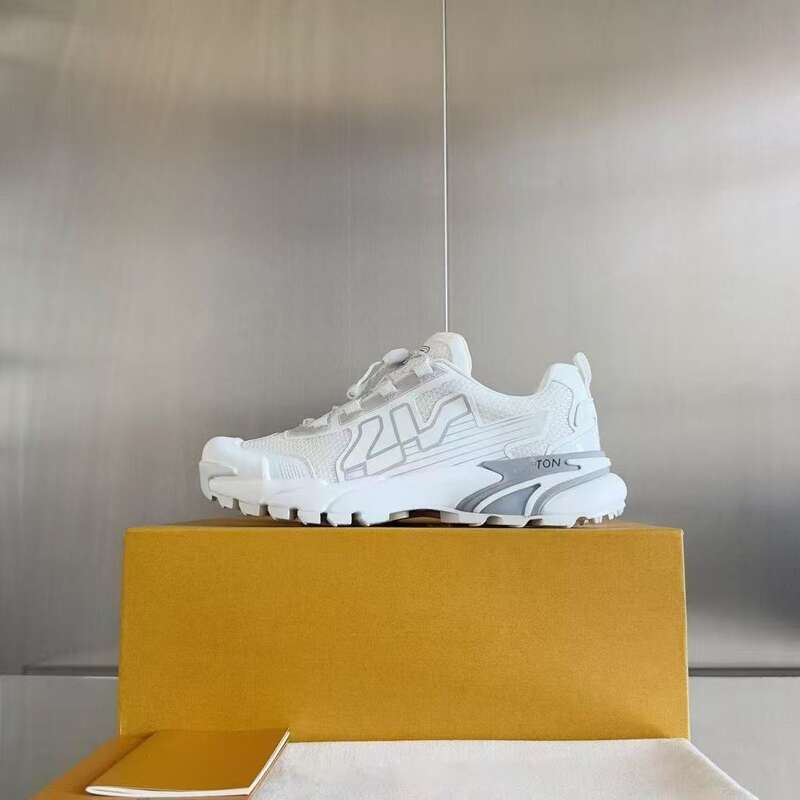 LOUS Trend zīmola modes dizaineru vīriešu un sieviešu kedas, dzīvokļi, ikdienas ielas pāru apavi, skrituļdēļu apavi_voghion.com