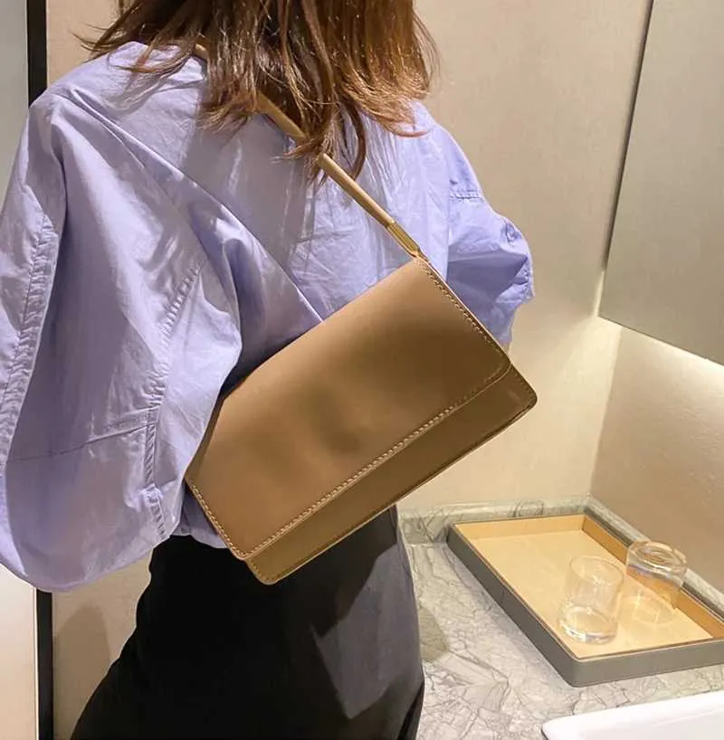 Yeni Moda Kadın Omuz Çantaları Basit Düz Renk Koltuk Altı El Çantası El Çantası El Çantası ClutchC241104_voghion.com