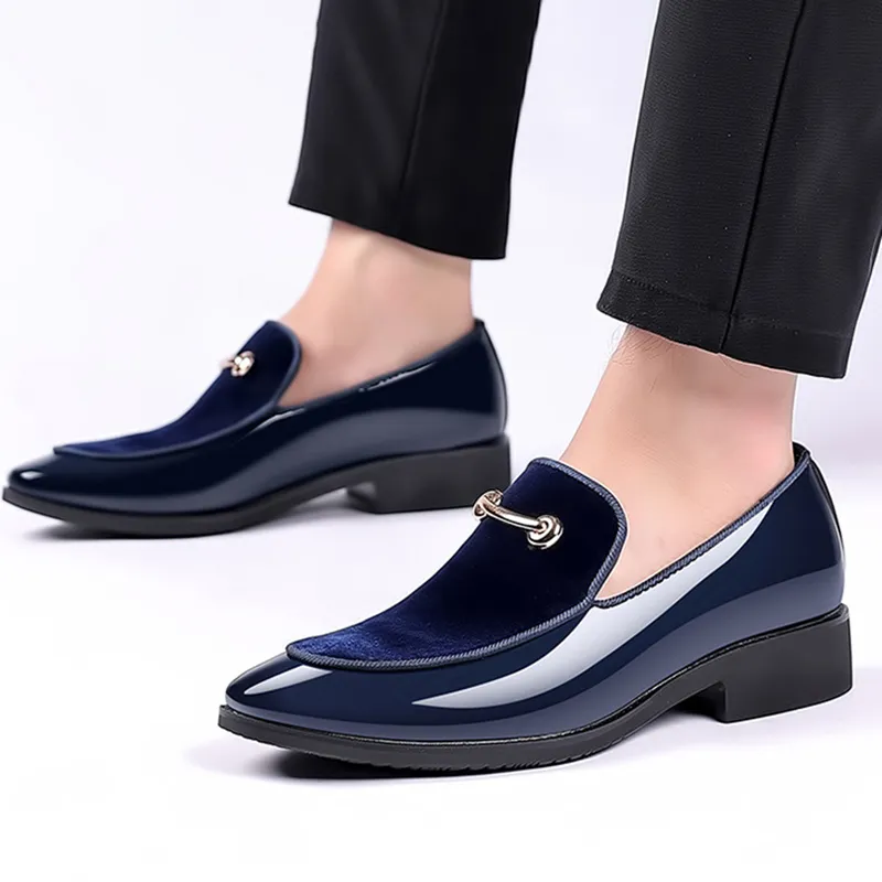 Kék lakkbőr participő elegáns férfiaknak, bebújós mokaszinok, férfi plus size hegyes orrú Veet cipők_voghion.com