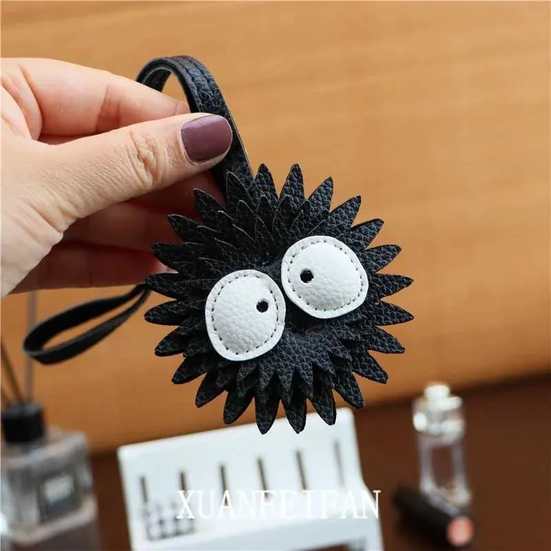 Portachiavi in pelle nera con ciondolo per borsa, semplice, personalizzato, accessorio alla moda femminile, brutto e carino, piccola palla di carbone Y241121_voghion.com