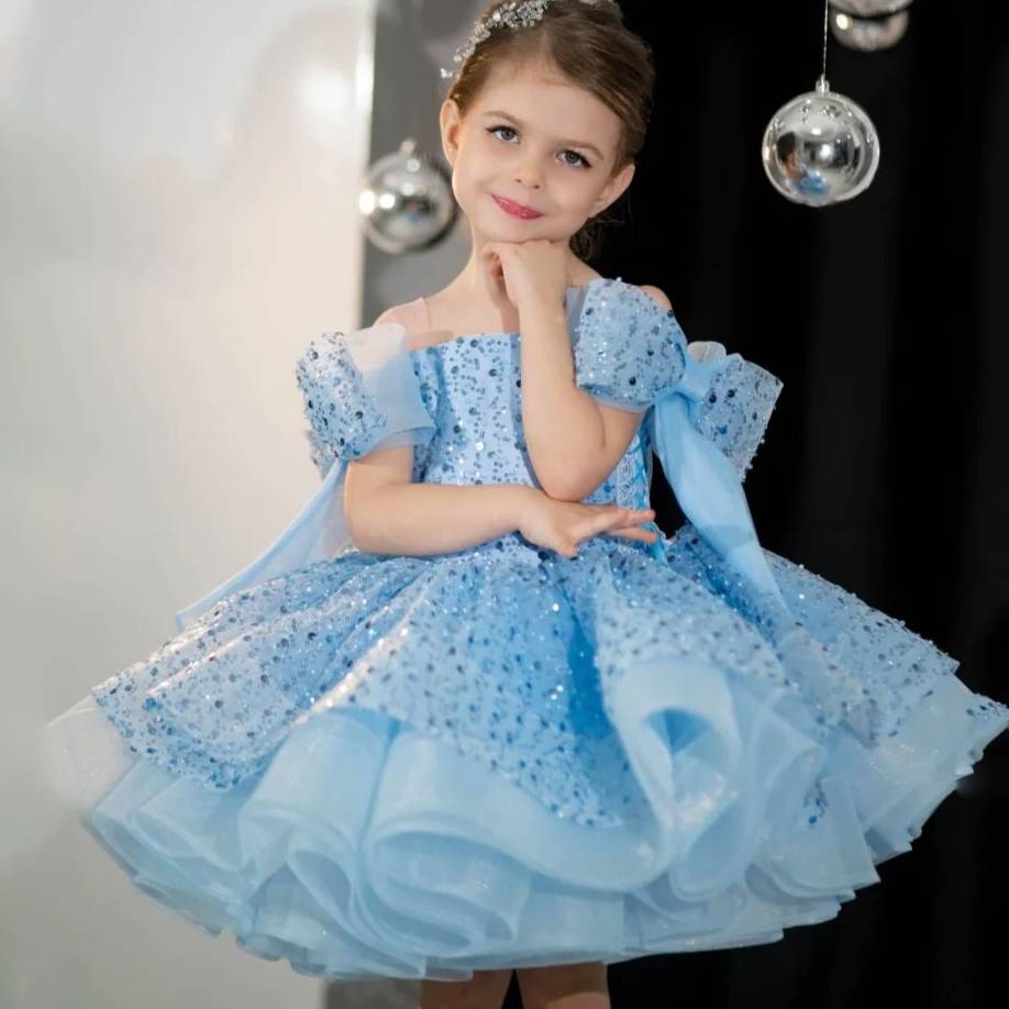 Himmelblaues Off-shoulder Blumenmädchenkleid Für Hochzeiten_voghion.com