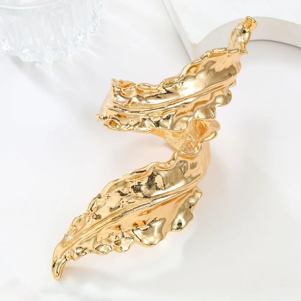 Chunky Leaf Bangle Bohemian Hip Hop Metal Bracelet For Women_voghion.com