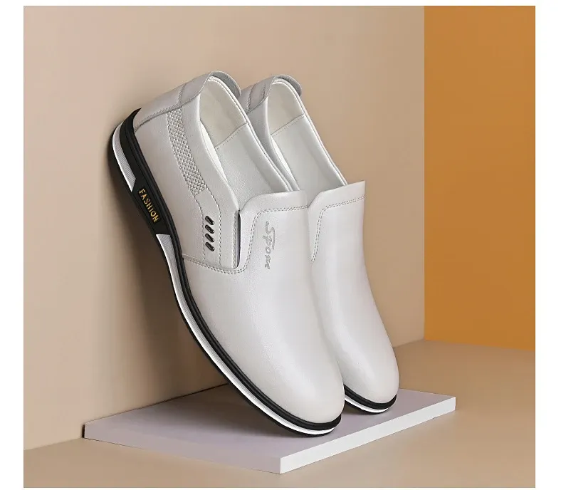 2024Schuhe für Designer-Loafer Hochwertige Mokassins für Erwachsene Herren Fahren Herrenschuhe Formelle Herrenschuhe_voghion.com