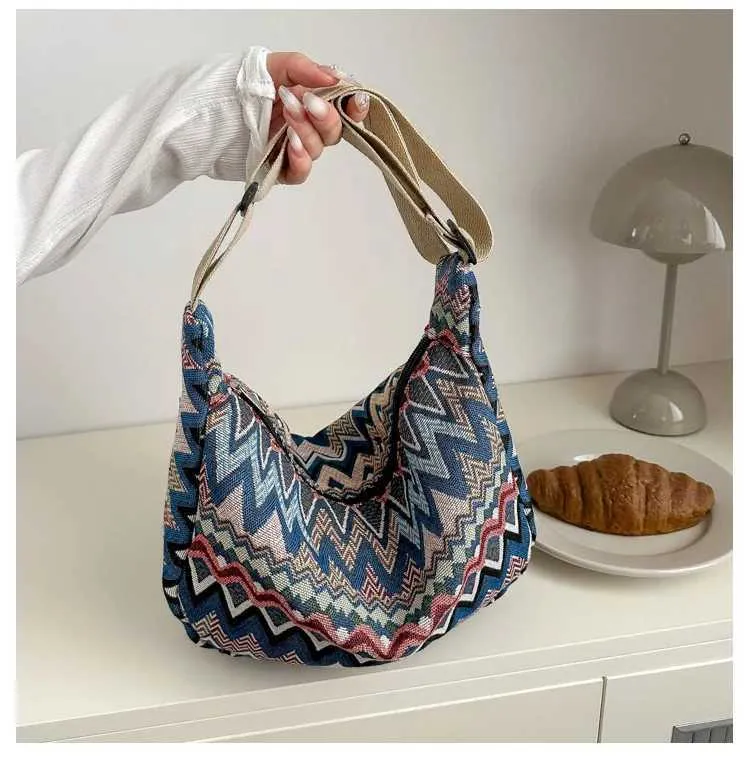 Wave Pattern Design Crossbody for Women New Large Capacity Canvas Shoulder Bag Versatile College Students Dumpgs_voghion.com
