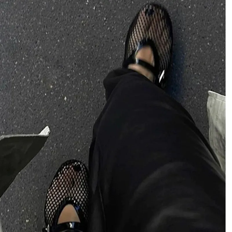 Sandals Summer Mesh Hollow Women Flats Shallow Loafers Beach Walking Designer Shoes Comfort Retro Female atillas_voghion.com