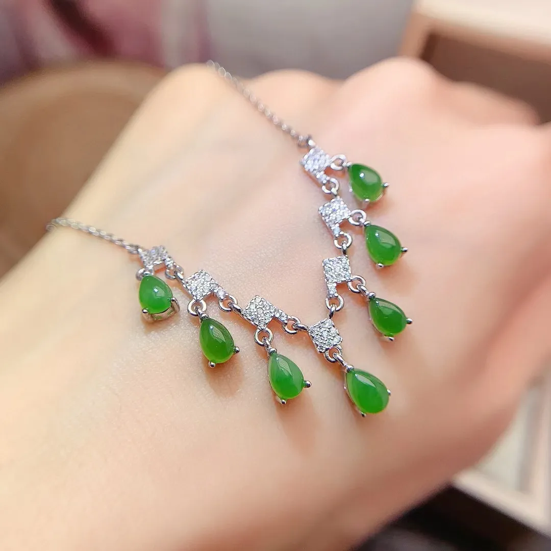 Ketten Elegante Sier Jade-Halskette für Party 4mm 6mm Natürliches Grün mit Vergoldung Allergiefreier Schmuck_voghion.com
