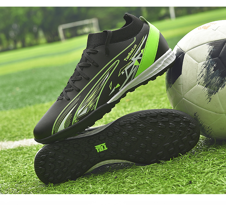 Männer Fussballschong Topqualitéit Fussballschong Turf Indoor Ultraleicht Training Rutschfest Futsal Hot Selling Héichqualitativ_voghion.com