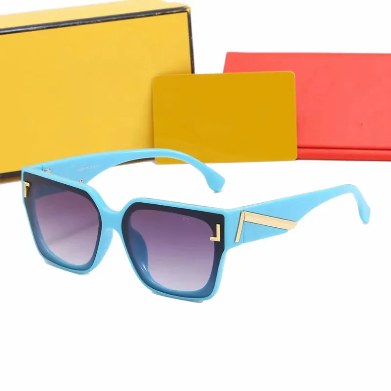 Designer Sonnenbrille für Damen mit Etui, ovales Design, zum Autofahren, Reisen, Einkaufen, Strand, Pei Pretty_voghion.com