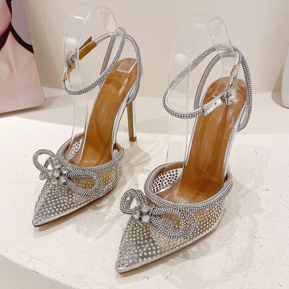 Sandali con tacco 35-42 in argento, alla moda, con nodo a farfalla, 2024, con fascia stretta, con punta a punta e cristalli intrecciati, da donna, SS_voghion.com