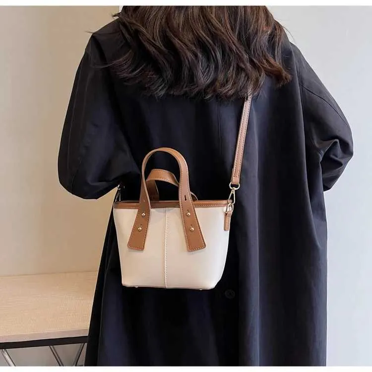 Retro Women Pu Leather Bucket Solid Soft Large Capacity Female Crossbody Bag All-match Lady Commute Messenger Shoulder_voghion.com