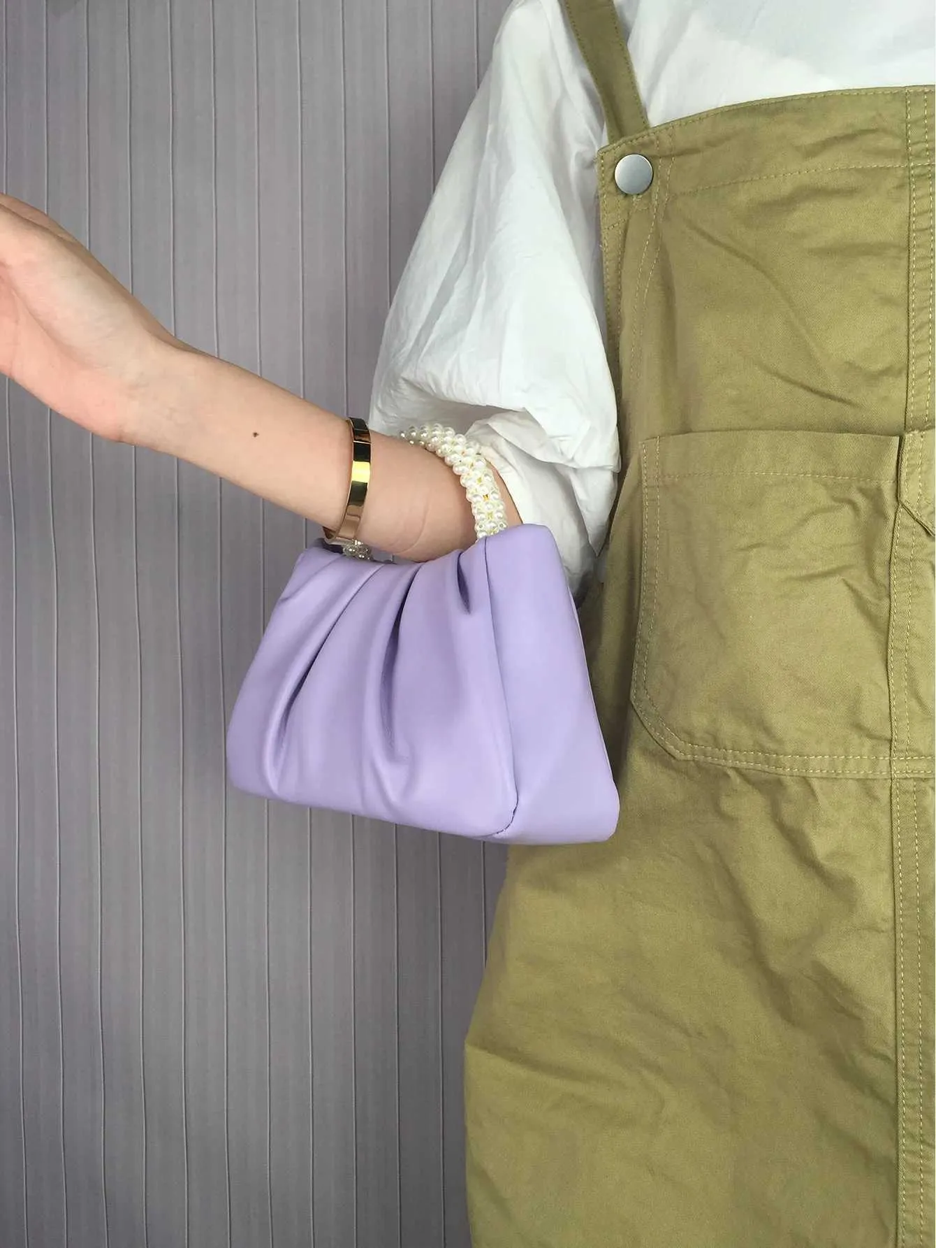 Borsa clutch con manico di perle borsa a spalla quadrata donna_voghion.com