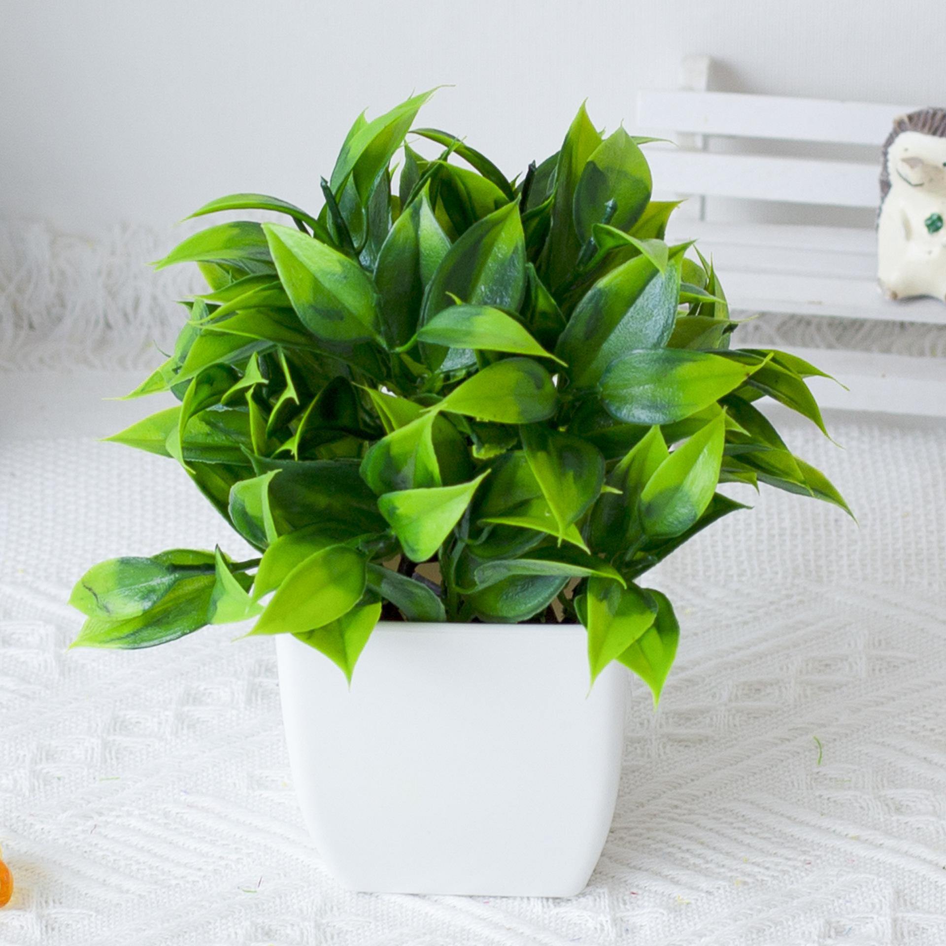 Vendita calda transfrontaliera simulazione pianta pianta da tavolo pianta verde pompelmo foglia erba in vaso decorazione interna ed esterna bonsai di plastica_voghion.com