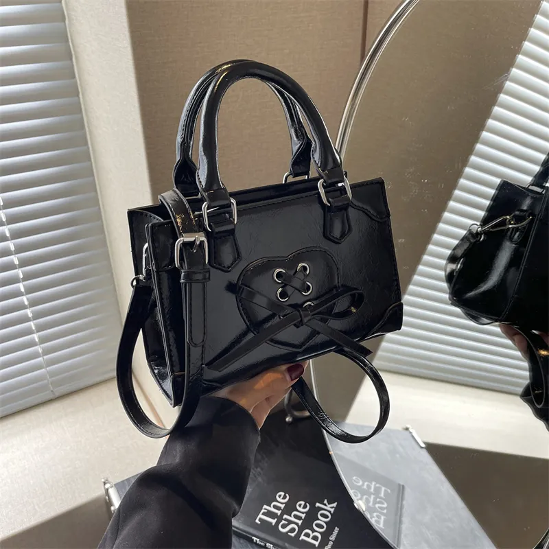 Umhängetaschen Mini Kleine Quadratische Tasche Tote Frauen Designer Handtaschen Vintage Bambus Griff Weibliche Elegante_voghion.com