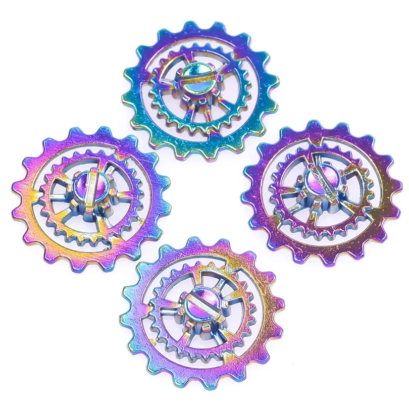 Colliers pendentifs Vintage Gear Steampunk Charms Wicca Triple Déesse Lune Étoile Crâne Fit Bracelet Fabrication de bijoux en vrac_voghion.com
