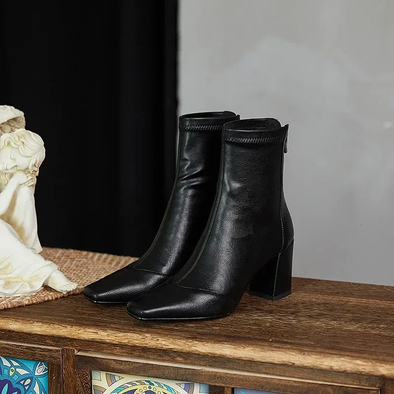 Vintage Dicke Frauen Stiefeletten Heels Boot Mode Spitzschuh Reißverschluss Winter Damenschuhe Leder Braun Kurze Booties_voghion.com