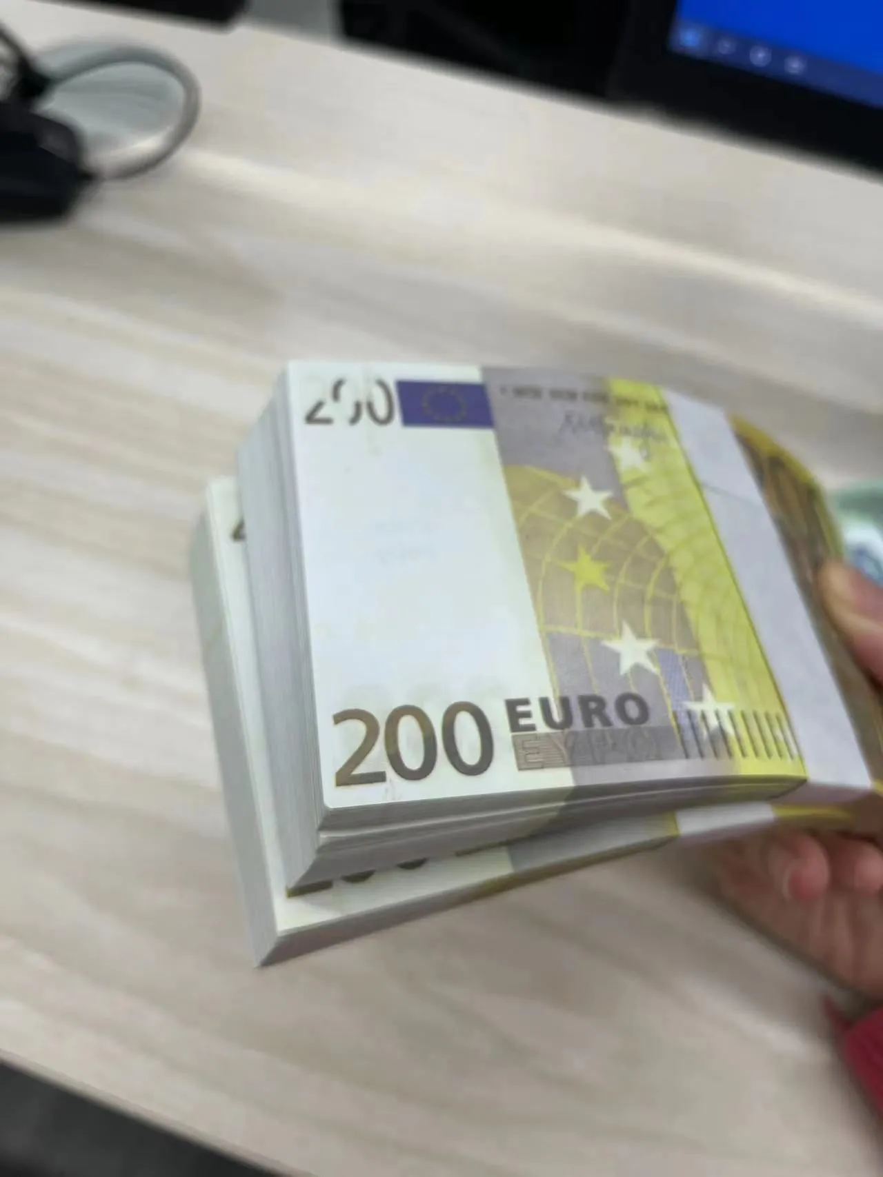 Fake Euro Banknotes For Party Decorations And Prop Money Pack_voghion.com