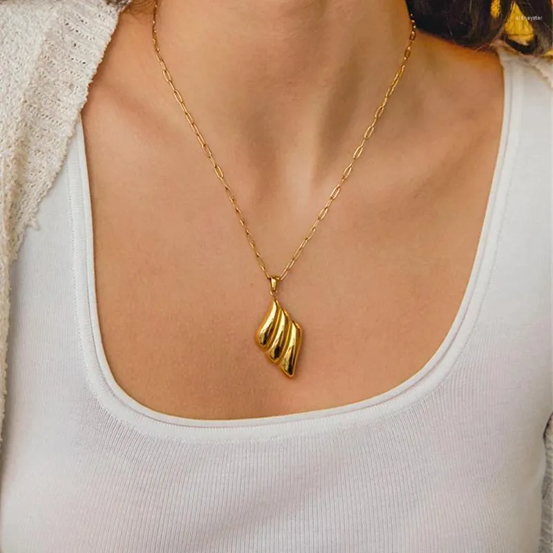 Colliers à pendentif en forme d'aile épaisse pour femmes, couleur or, acier inoxydable, bijoux minimalistes, étanches, vintage_voghion.com
