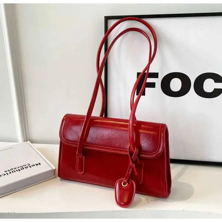 Sac à aisselles de grande capacité 2024 Nouveau High Sense Femmes Polyvalent Automne et Hiver Mode Populaire Portable Épaule_voghion.com