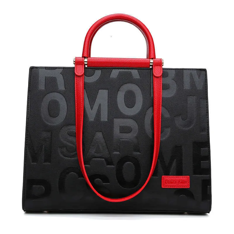 New Trendy Women's Large Capacity Commuter Handheld Tote Bag Can Be Cross Shouldered_voghion.com