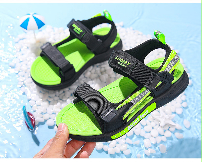 Sandales décontractées d'été pour garçons 2024 New Nightglow : antidérapantes pour grands enfants, anti-odeurs, respirantes et confortables pour enfants_voghion.com