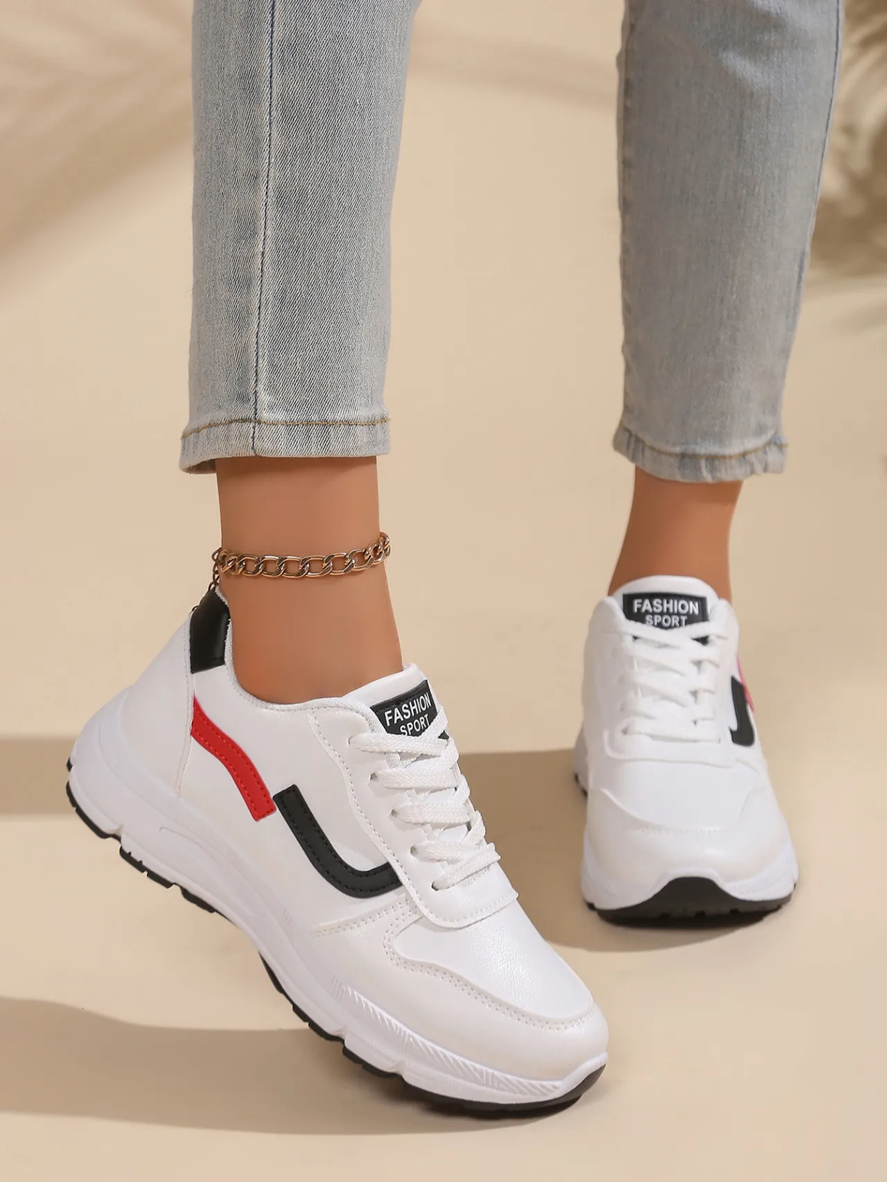 Sport per donne, scarpe casual da corsa in pelle da studentesse, autunno 2024, scarpe da viaggio bianche_voghion.com