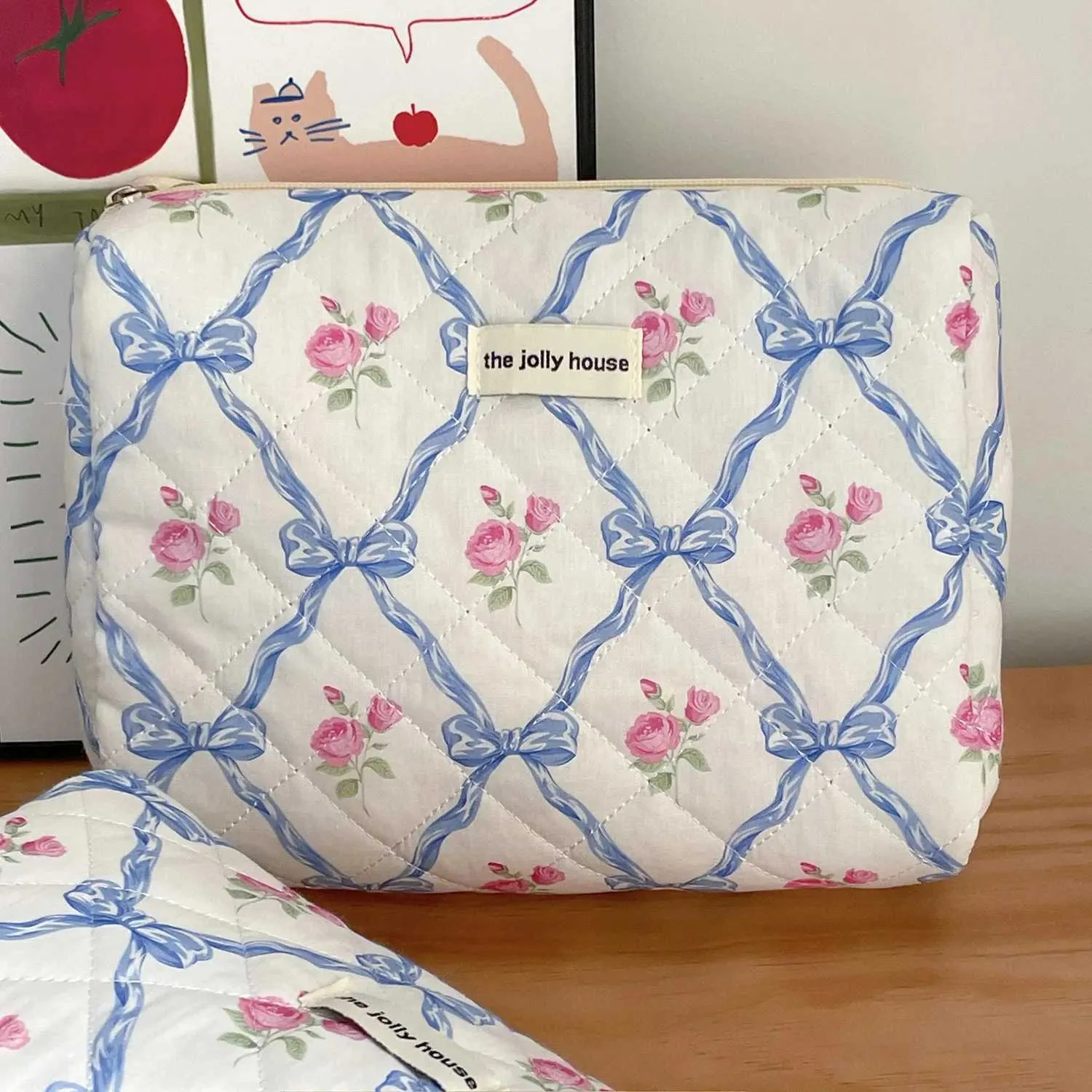 Niedliche Schleife, gesteppte Baumwolle, Reißverschluss, Make-up-Organizer, Handtasche, tragbare Toilettenbox für Damen, Y241023_voghion.com