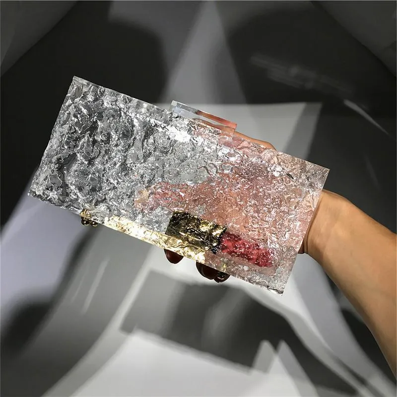 Borsa a secchiello da donna in acrilico trasparente effetto ghiaccio screpolato | Borsa da sera alla moda 2024_voghion.com