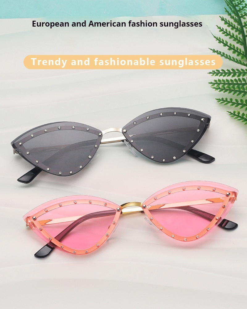 Trendy cat eye zonnebril dames klein metalen frame street style_voghion.com