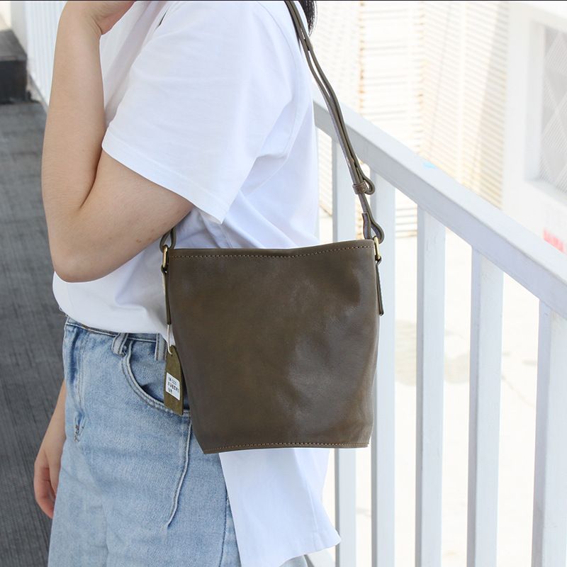 Italienische erste Schicht Rindsleder Tote Bucket Bag Schulter Unterarm Damentasche schlichter Stil High-End vielseitige_voghion.com
