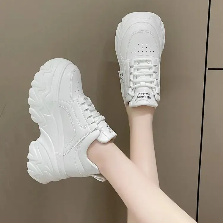 Sneakers platform donna bianco e nero scarpe primavera autunno_voghion.com
