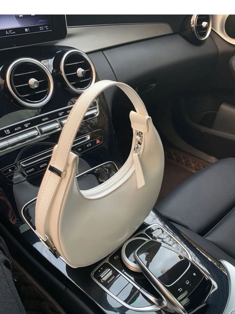 Eine Nischendesign-Schulter mit Halbmond für Frauen im Jahr 2024, neue personalisierte und minimalistische Tasche,_voghion.com