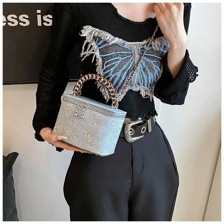 Dammode Denimväskor Broderi Ral Tryck Flap Box Patch Pu Handtag Väska Kvinnlig Mångsidig Pendlingskedja Axelväska_voghion.com