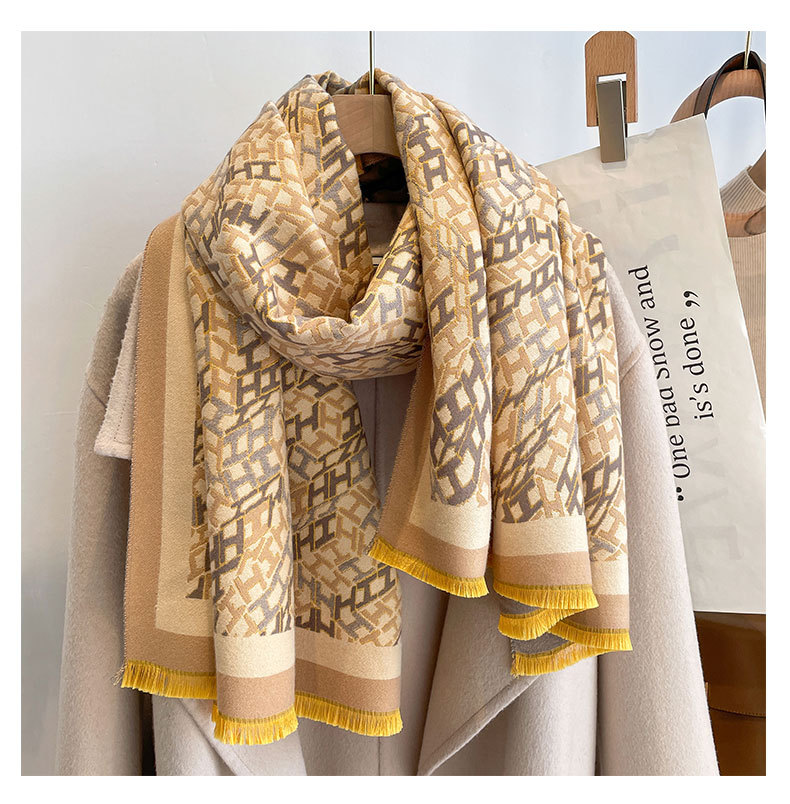 Women's scarf imitation cashmere autumn and winter jacquard warm scarf with a neck elegant scarf_voghion.com