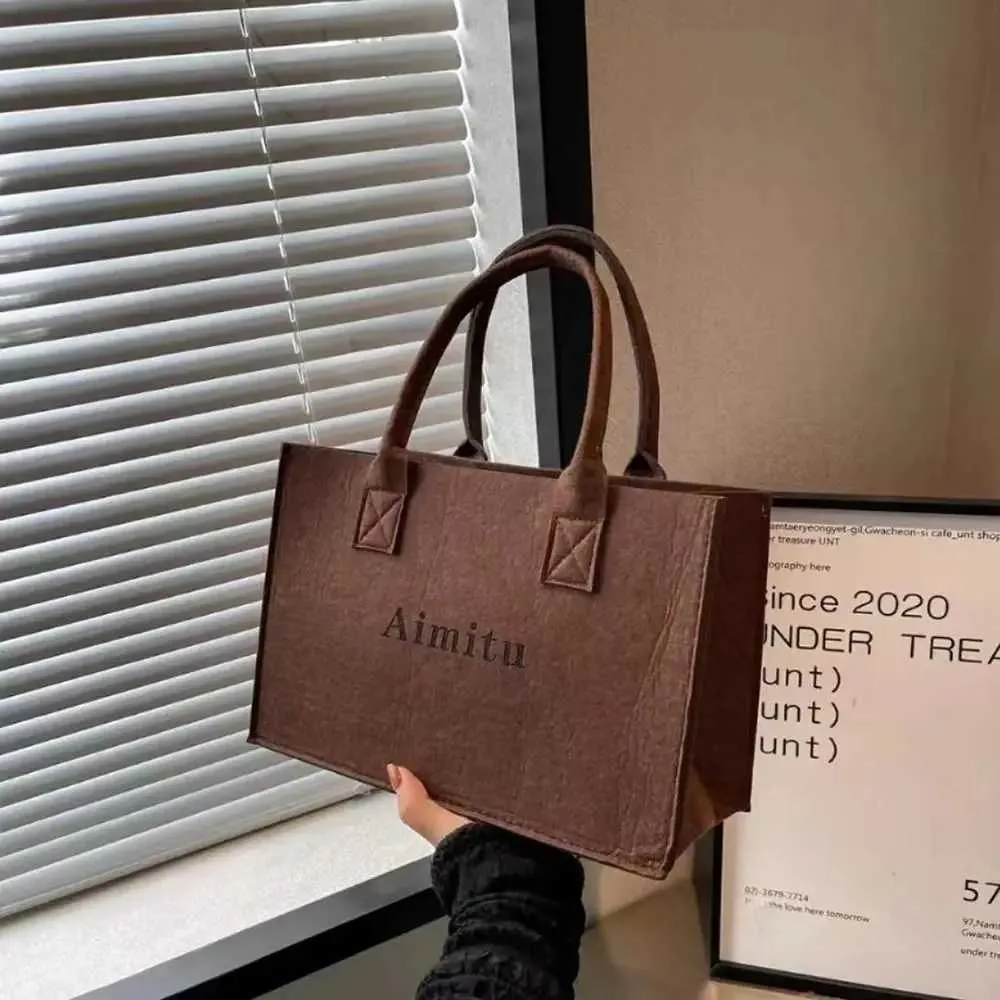 Women's Solid Colour Felt Shoulder Bag Large Capacity Tote Bag_voghion.com
