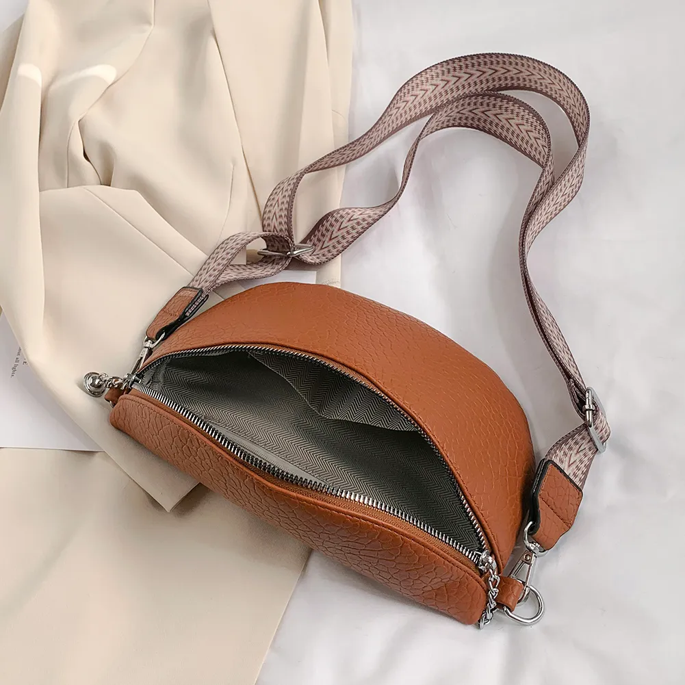Fash Shoulder Elegant PU Leather Underarm Bag Casual Portable Simple Ethnic Style Straps Adjustable For Weekend_voghion.com