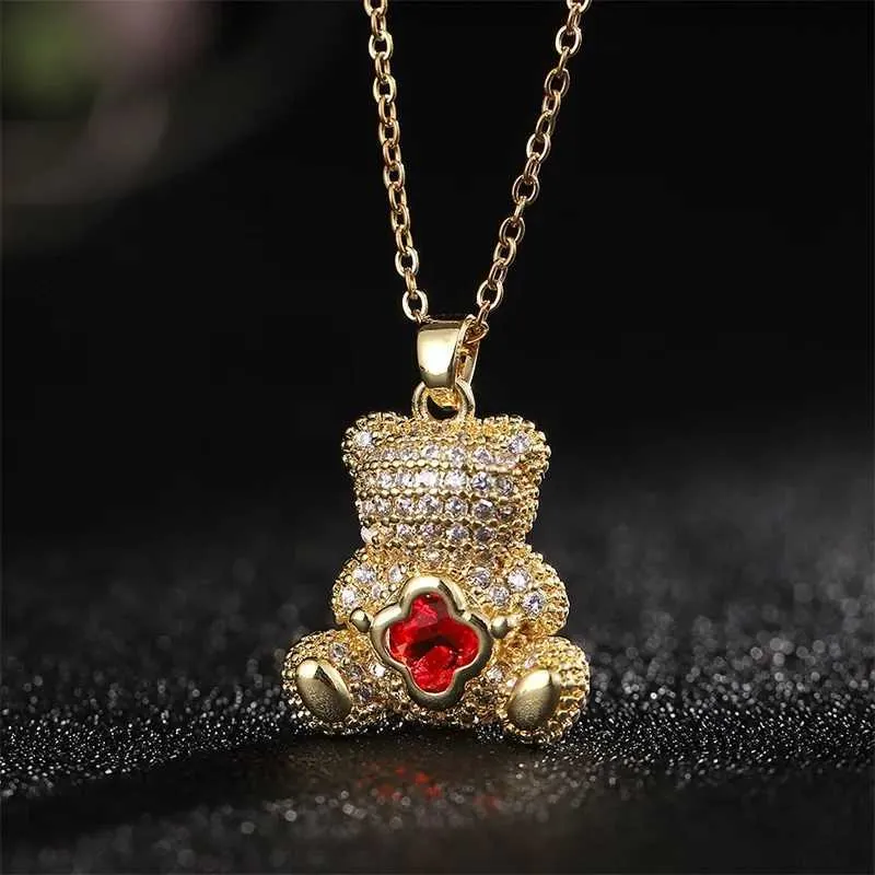 Exquisite Multi-colour Bear Pendant Necklace Clover Stainless Steel_voghion.com