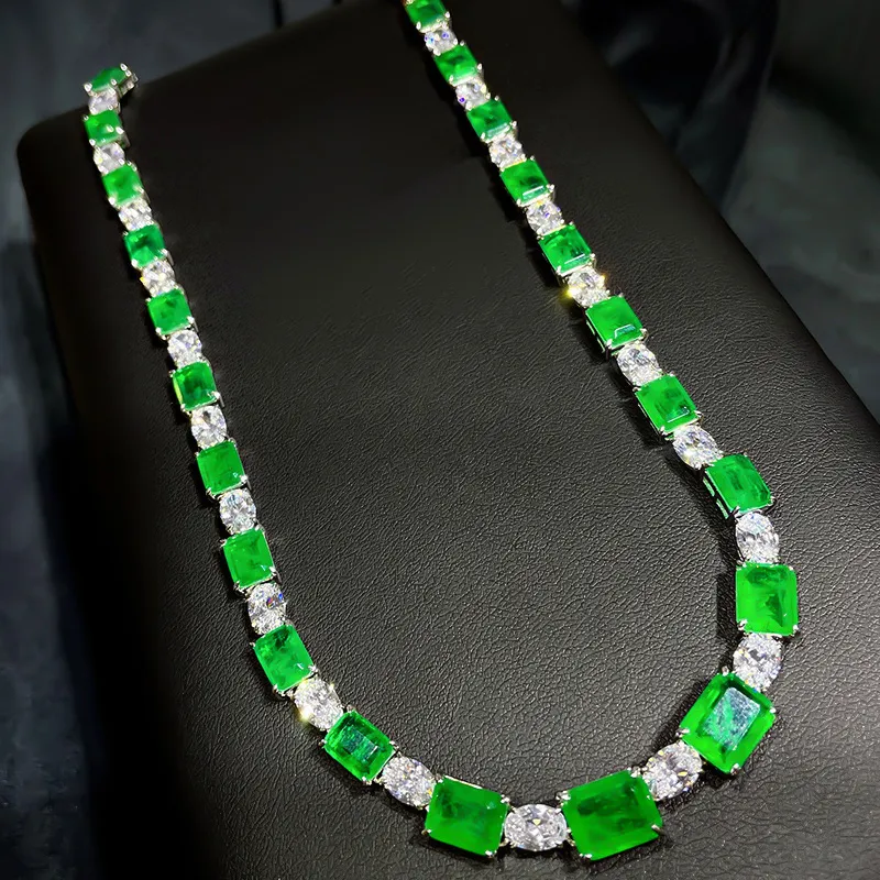 Ketten 2022 S Sier Halskette Klassische grüne Frauen Advanced Smaragd Weiblicher Schmuck_voghion.com