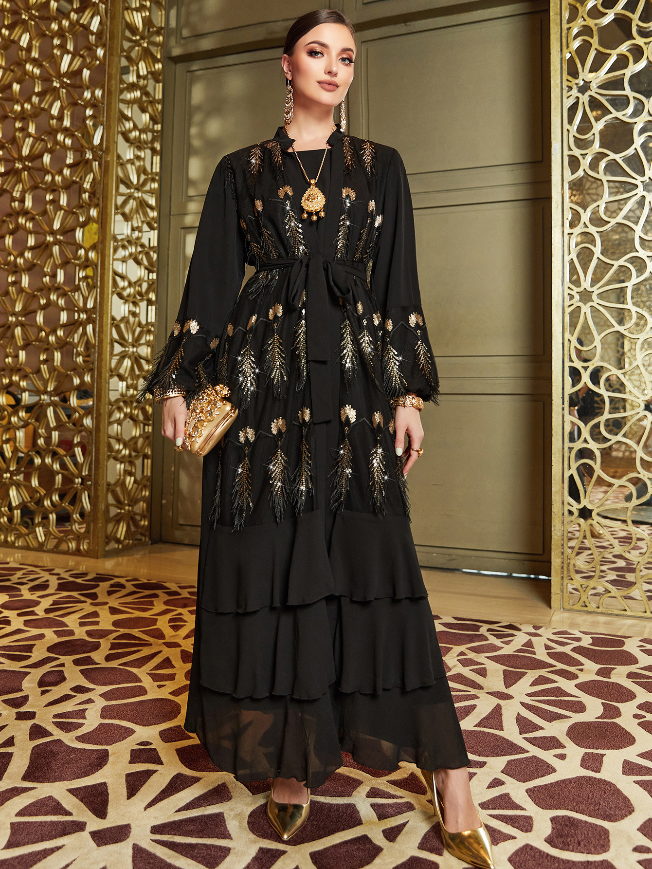 Ensemble deux pièces pour femme, robe de soirée noire et dorée avec broderie de plumes de phénix et paillettes_voghion.com