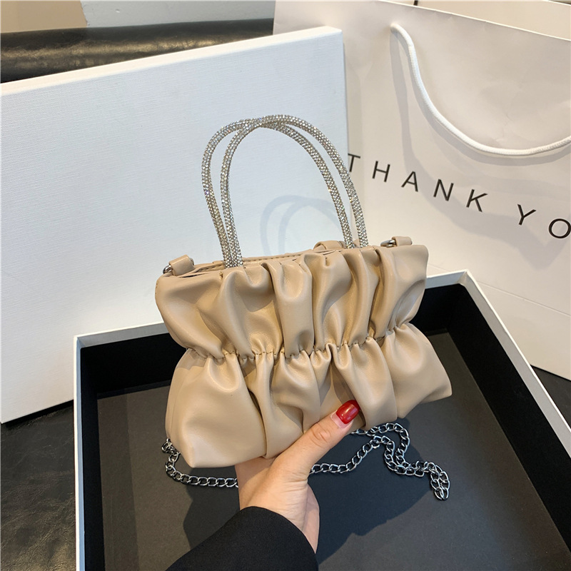 Borsa piccola quadrata rugosa color caramella alla moda e con diamanti d'acqua dolce per le donne 2024 autunno, stile occidentale_voghion.com